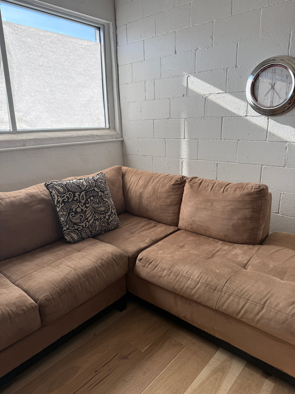 Brown 2-Piece Sectional Couch – Great Condition