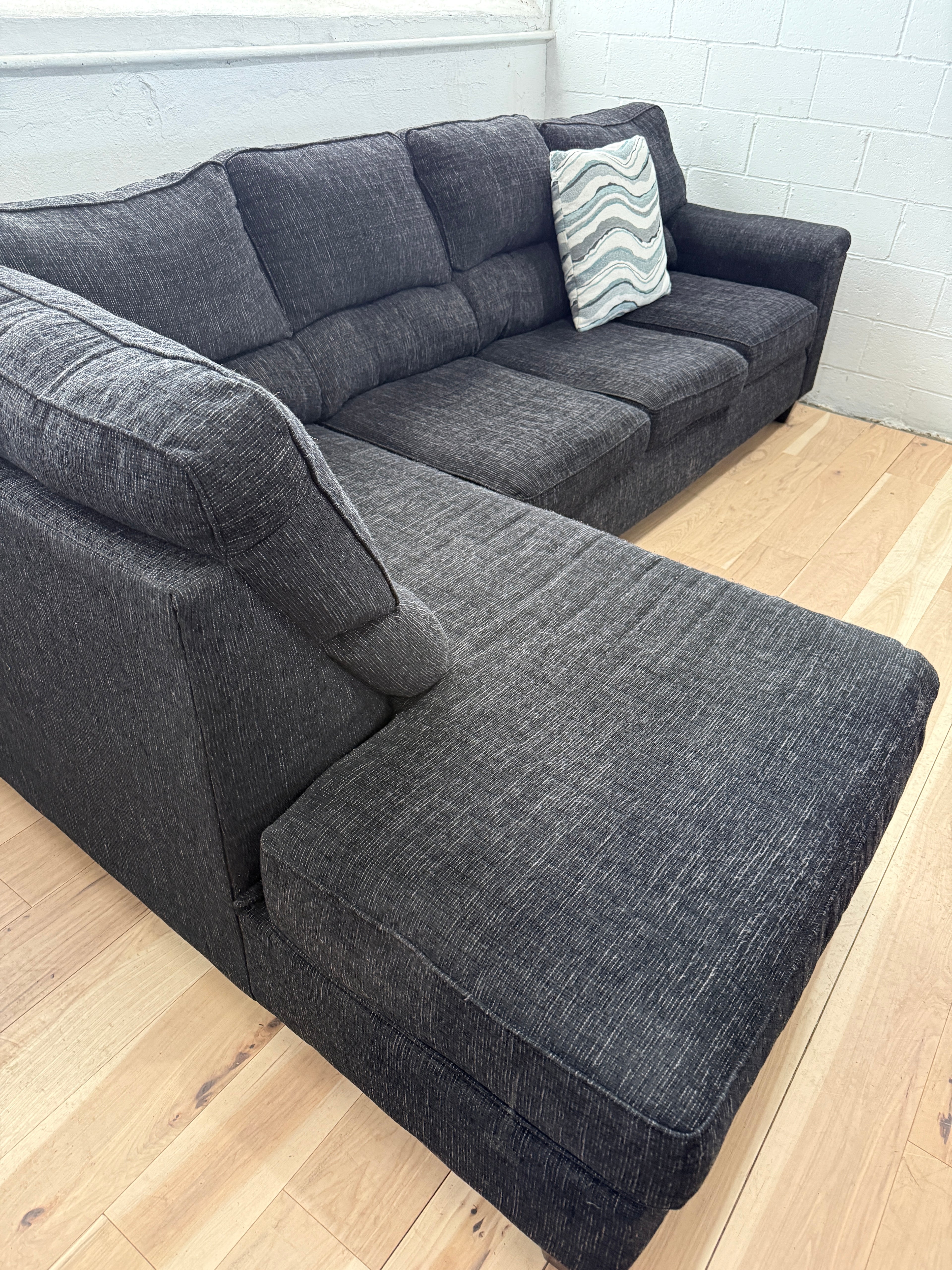 Black 2-Piece Sectional Couch
