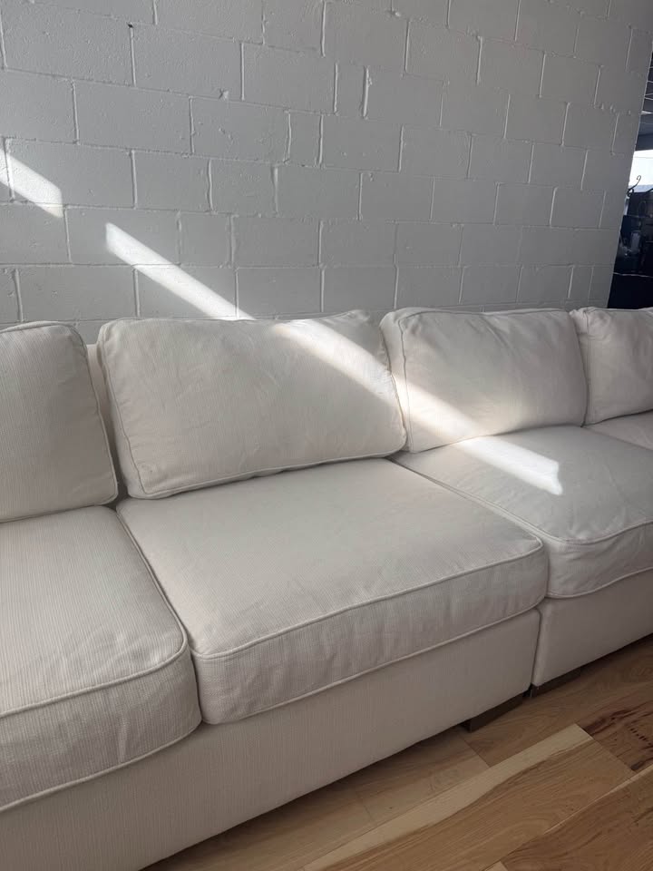3 Piece Sectional Couch with Chaise