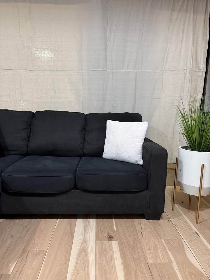 Charcoal 2-Piece Sectional