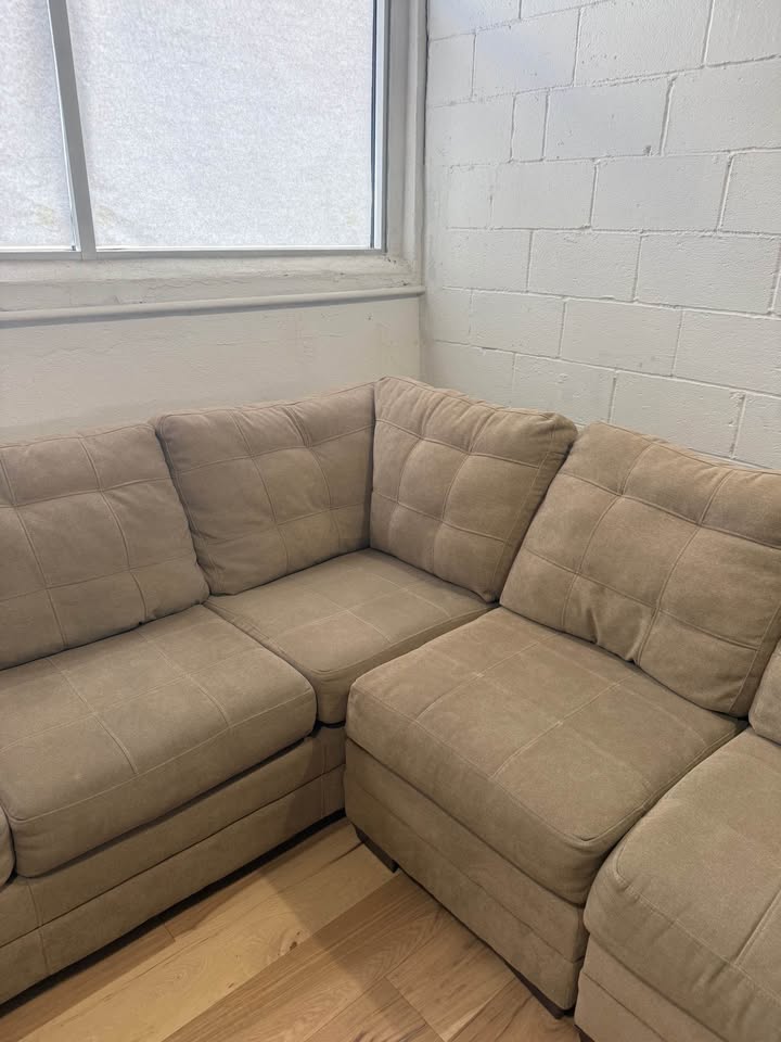 Tan 3-Piece Sectional