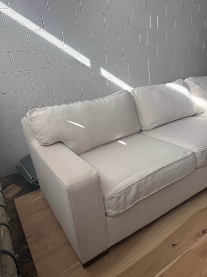 3 Piece Sectional Couch with Chaise