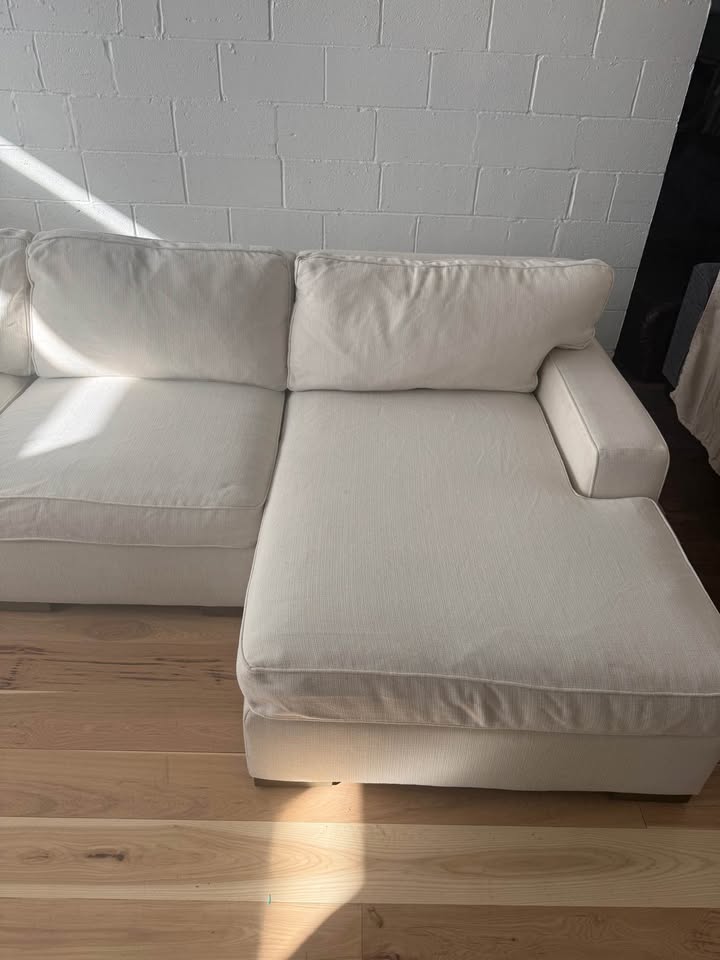 3 Piece Sectional Couch with Chaise