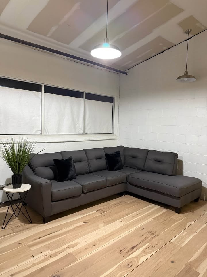 Ashley Furniture 2-Piece Gray Sectional