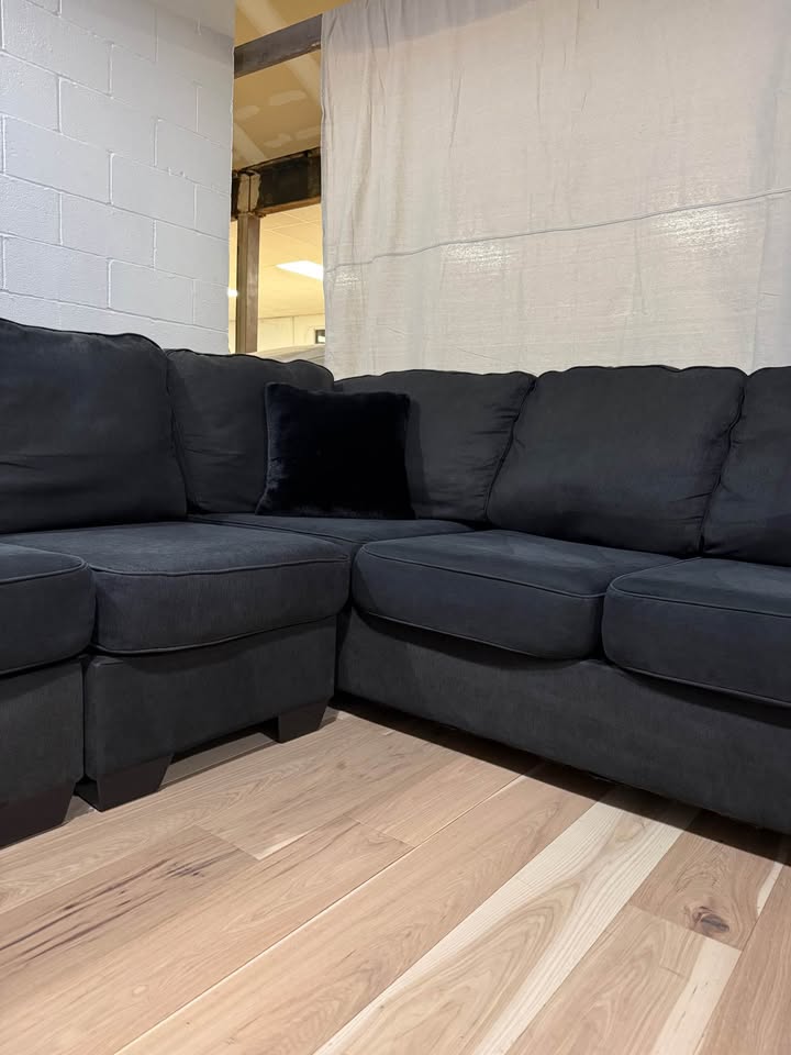 Charcoal 2-Piece Sectional