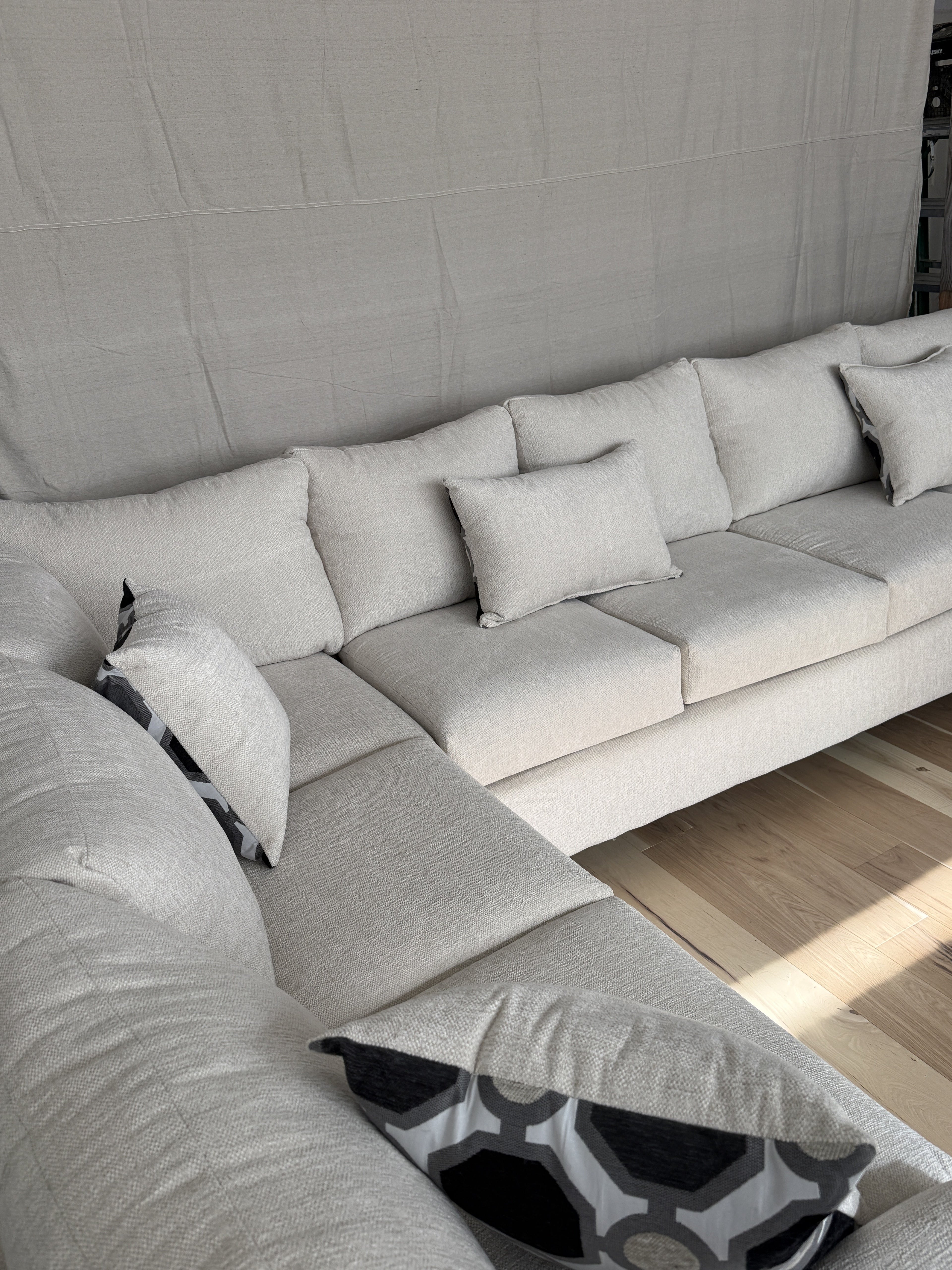 Light Cream 3-Piece Sectional